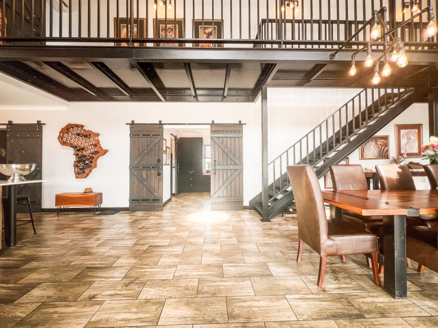 5 Bedroom Property for Sale in Myburgh Park Western Cape